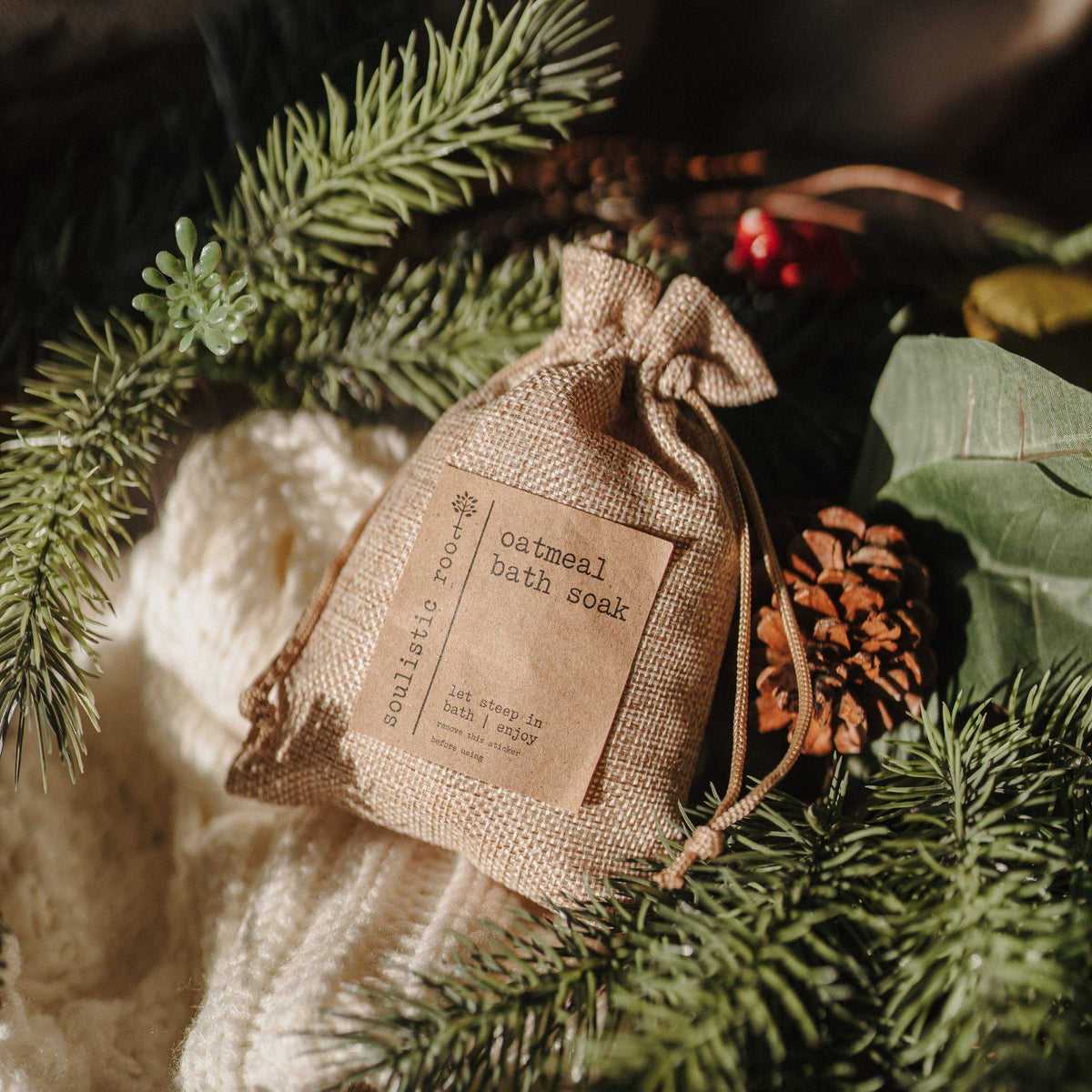 Herbal Oatmeal Bath Soak | Christmas Stocking Stuffers