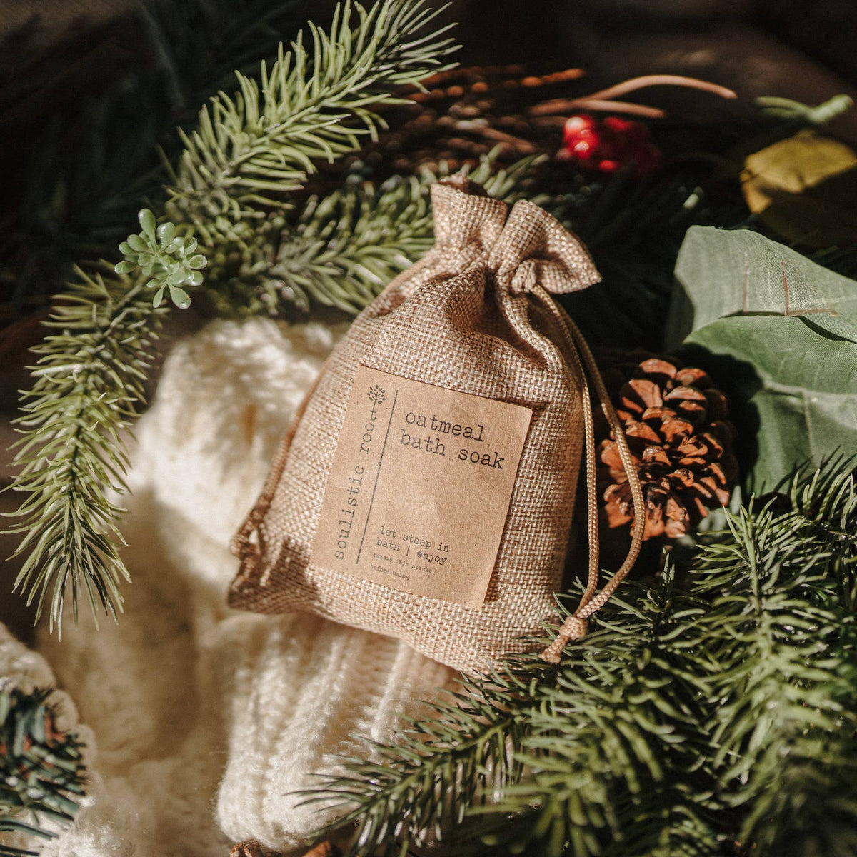 Herbal Oatmeal Bath Soak | Christmas Stocking Stuffers